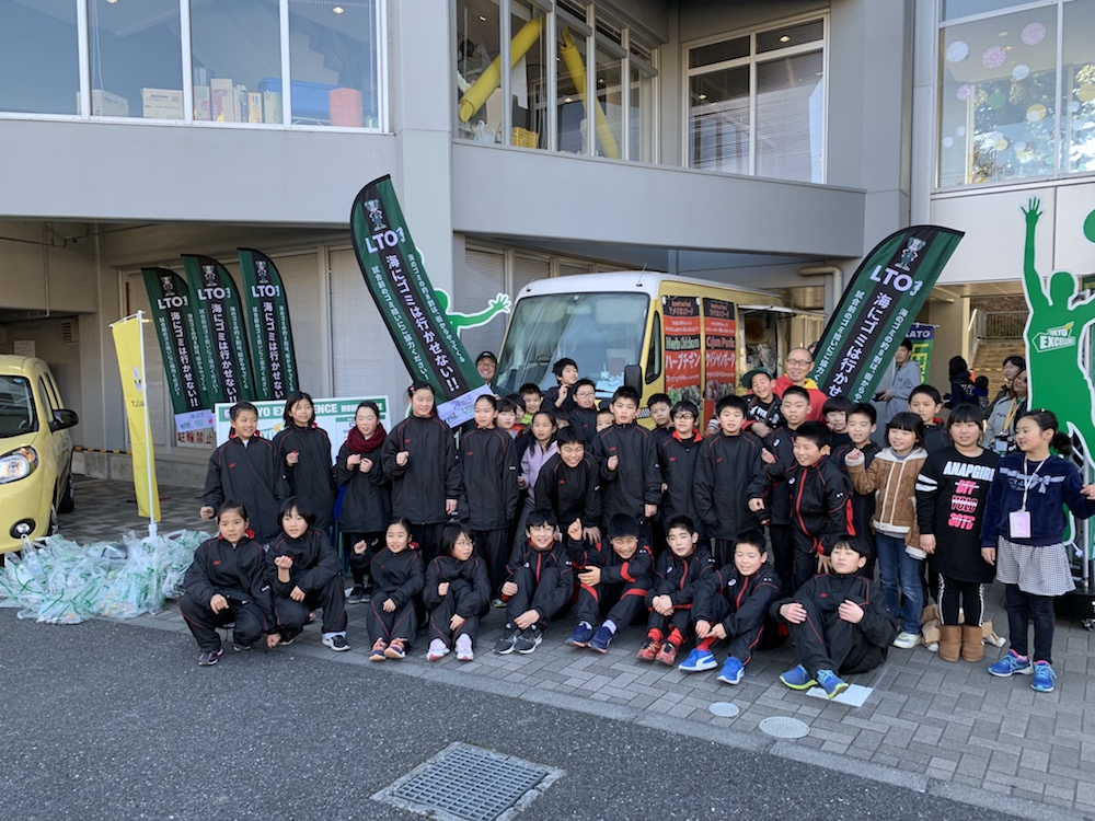 第50回LTOゴミ拾いの様子